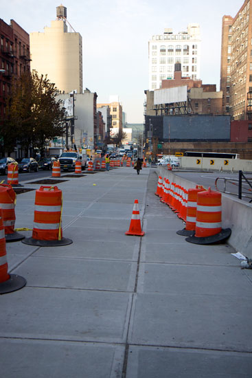 The area for the pedestrian plaza on W 36th St